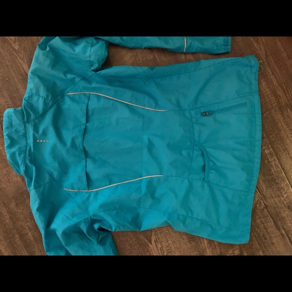 North face jacket - Picture 3 of 5